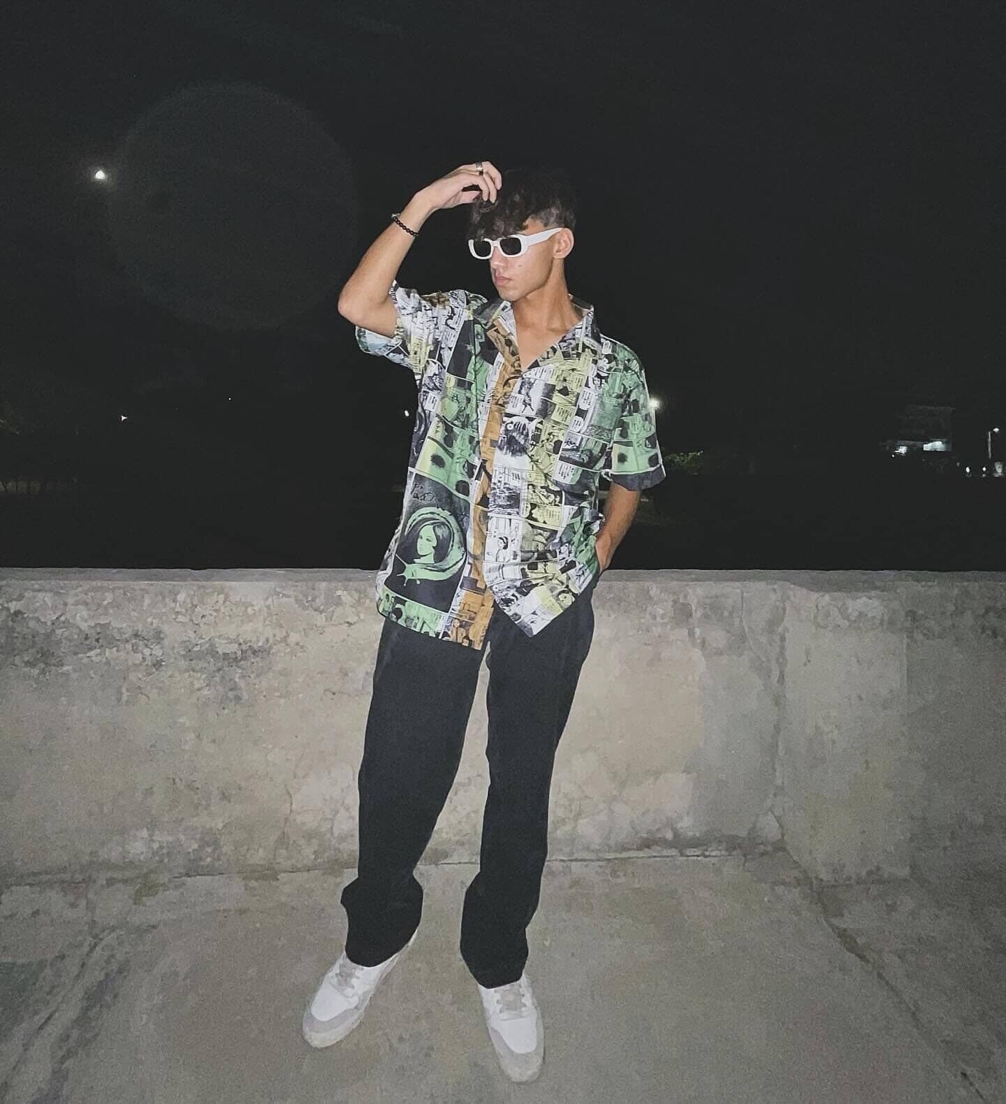 Anime Oversized Button up Unisex - 2000Crew