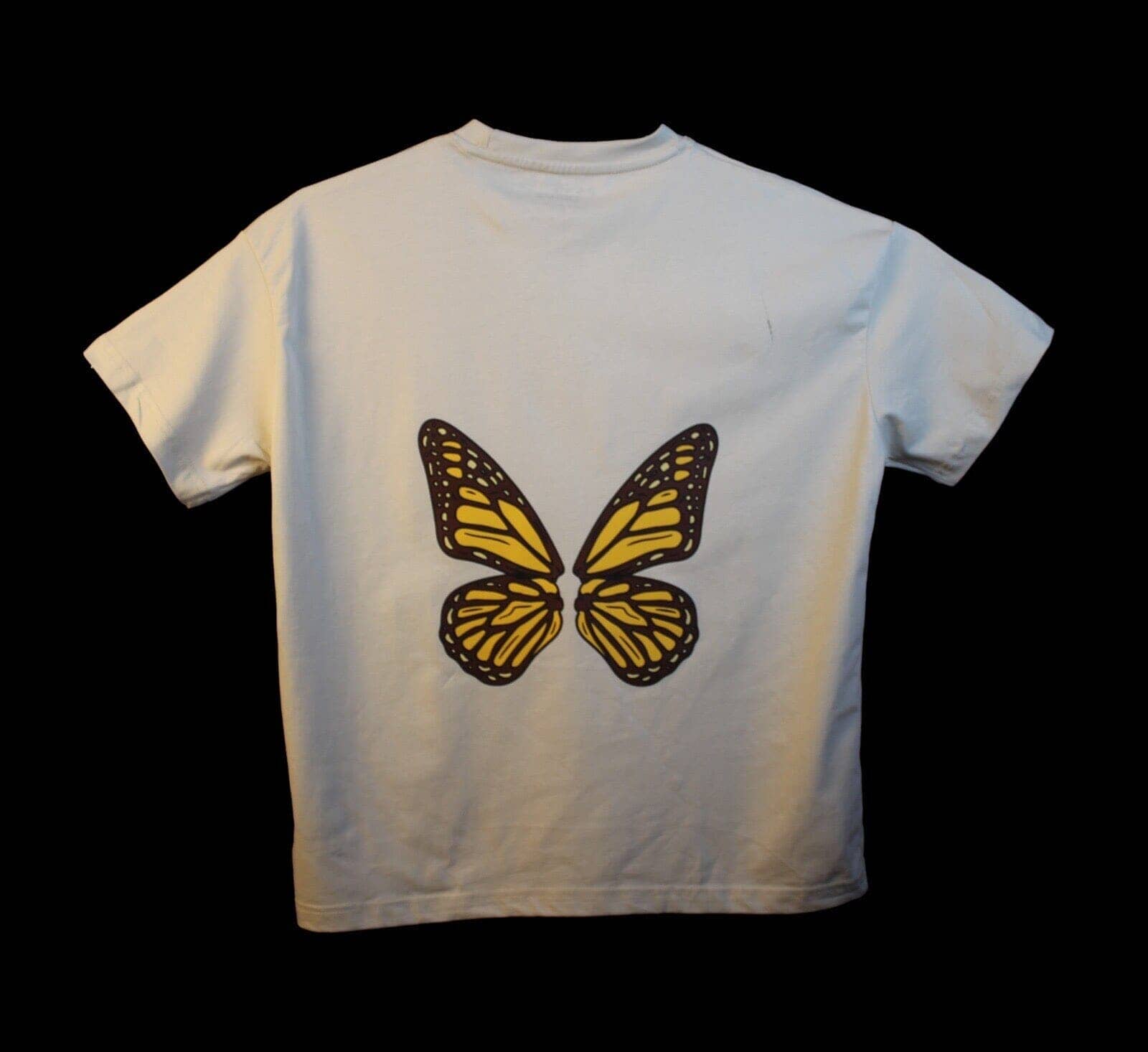 Butterbye Tee Beige - 2000Crew