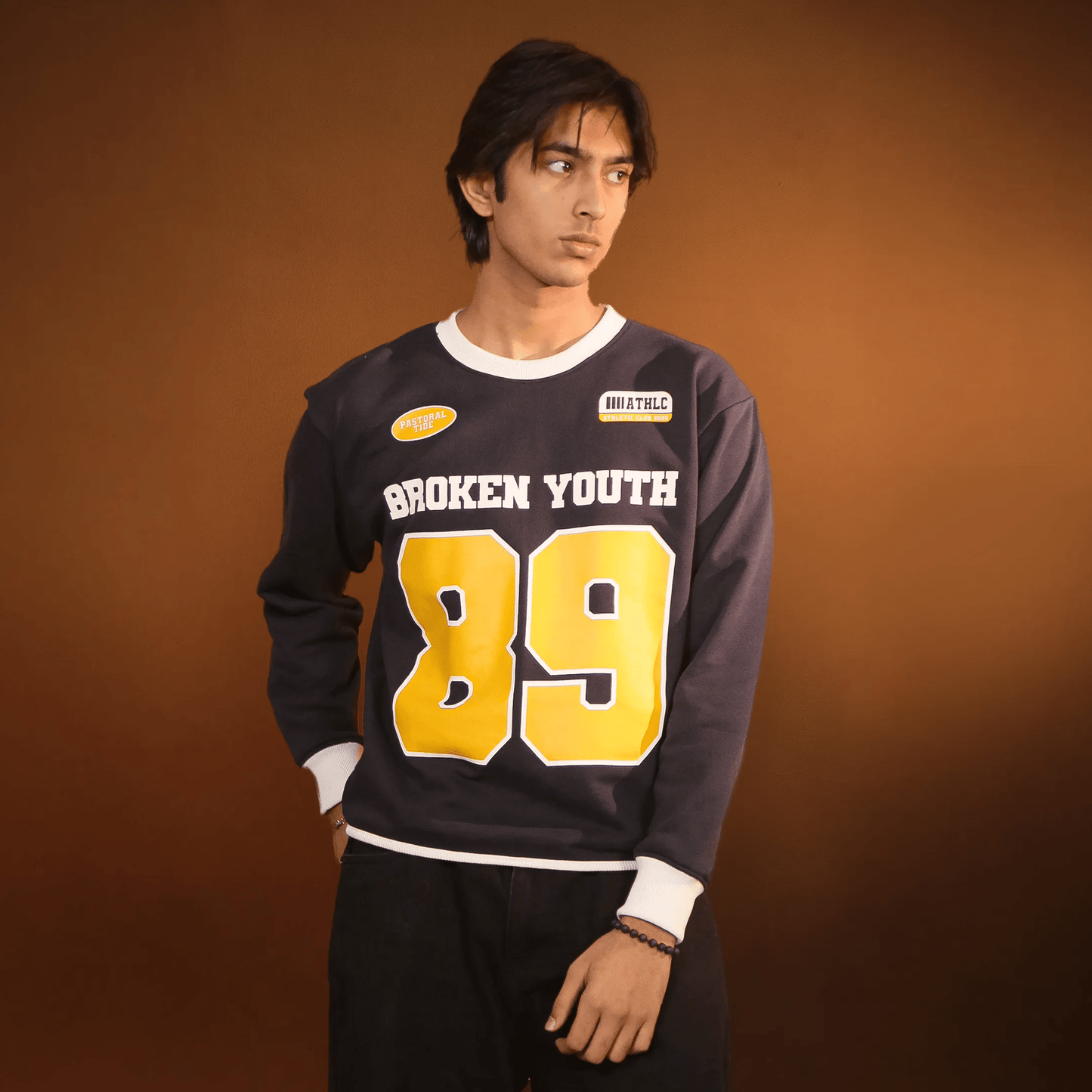 BROKEN YOUTH (unisex)